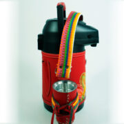 Termo Inox 1.9 En Cuero Rojo Graneado Con Faja Y Ñanduti