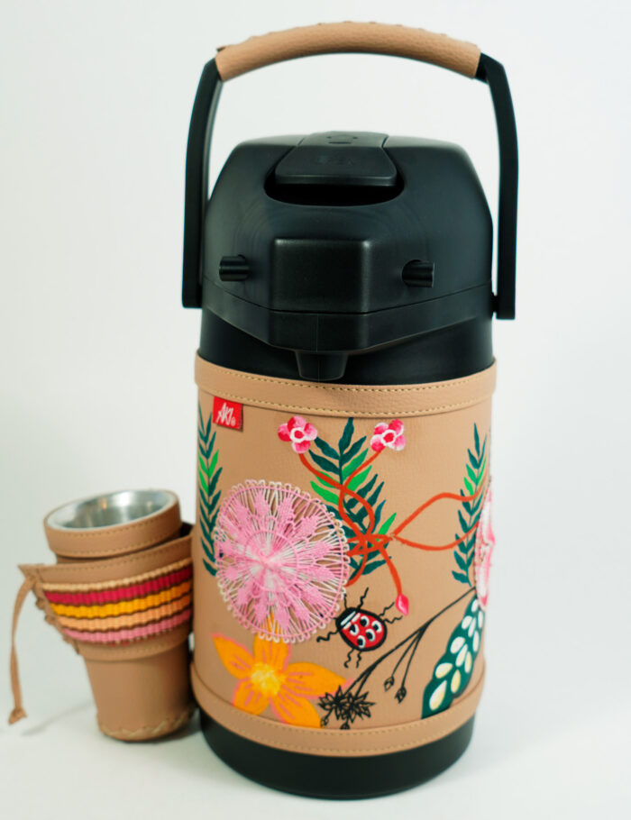 Termo Inox 1.9 En Simil Beige Graneado Con Arte Y Ñanduti