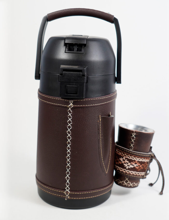 Termo Inox 1.9 En Simil Cuero Marron Graneado Con Ao Poi