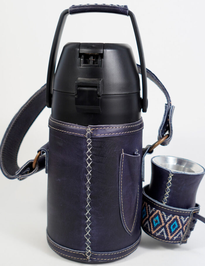 Termo Inox 1.3 En Cuero Azul Marino Gastado Con Ao Poi