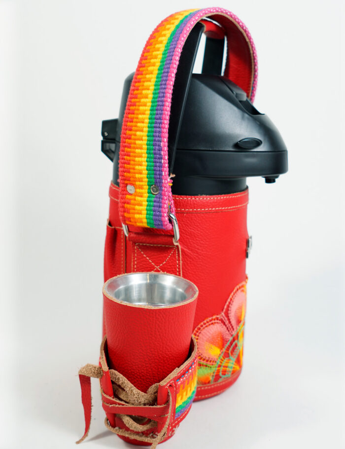 Termo Inox 1.3 En Cuero Rojo Con Faja Y Ñanduti