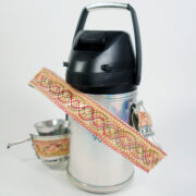 Termo Inox 1.3 En Simil Cuero Plateado Con Ao Poi