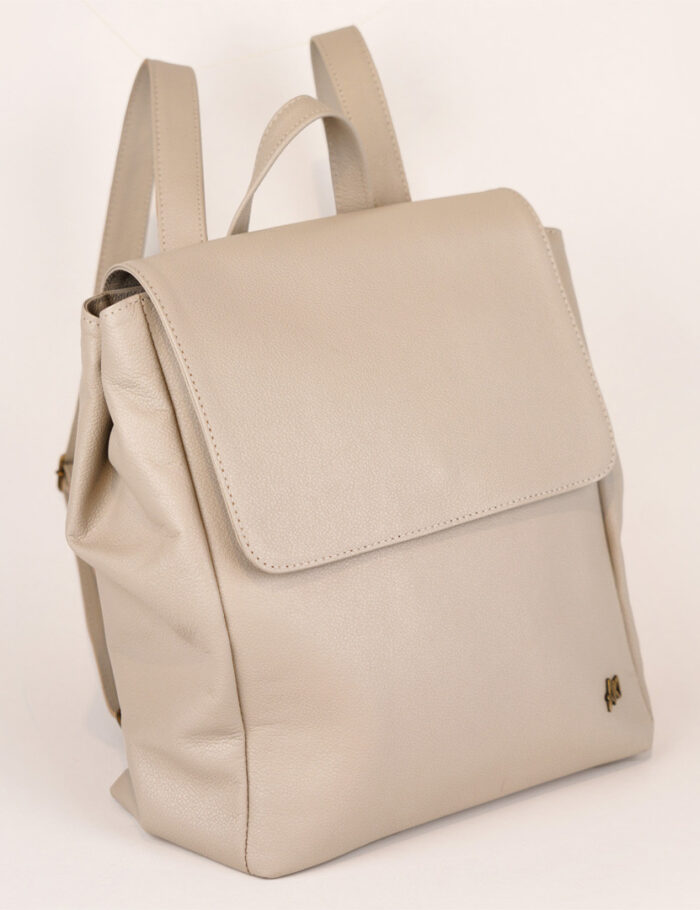 Mochilita Pulga En Cuero Color Hueso Mochilita Pulga En Cuero Color Hueso