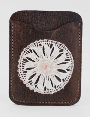 Tarjetero En Cuero Marron Gastado Con Ñanduti