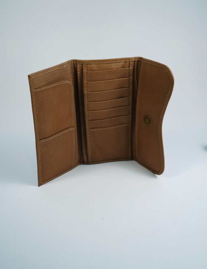 Billetera Simple En Cuero Marron Japones Billetera Simple En Cuero Marron Japones