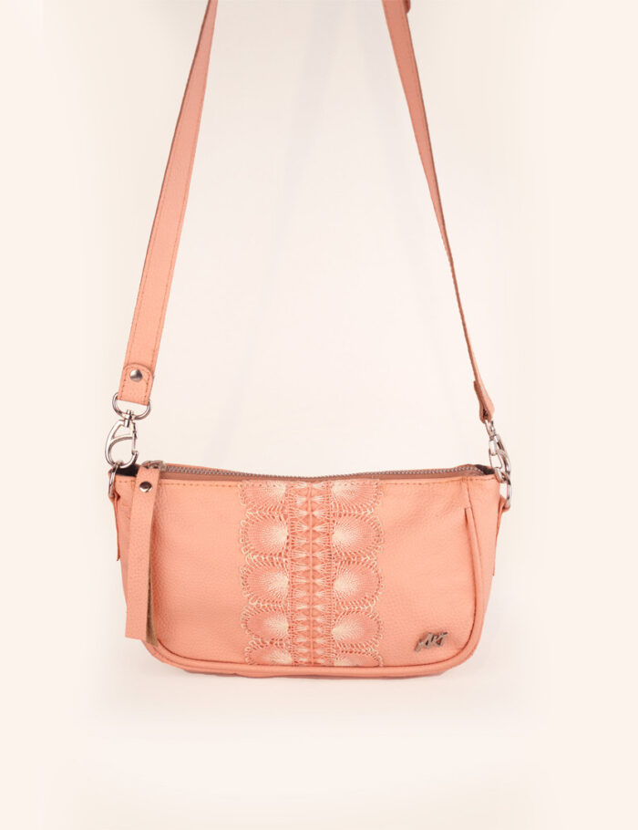 Carterita Paz En Cuero Rosa Con Ñanduti Carterita Paz En Cuero Rosa Con Ñanduti